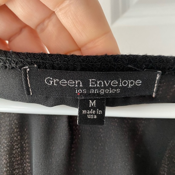 Two sweater bundle - Picture 8 of 9